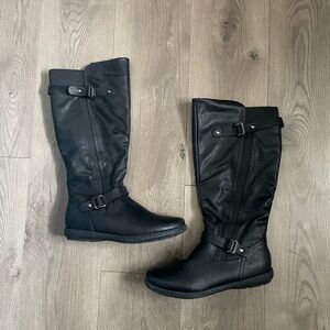 Calf high boots